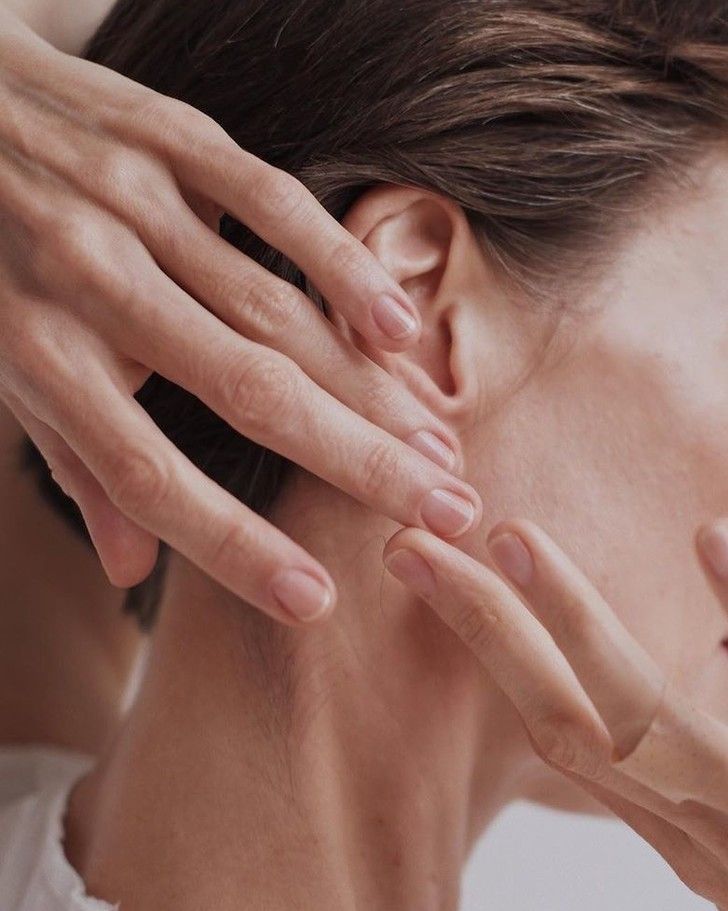 Niacinamide in skincare guide for tone and barrier support